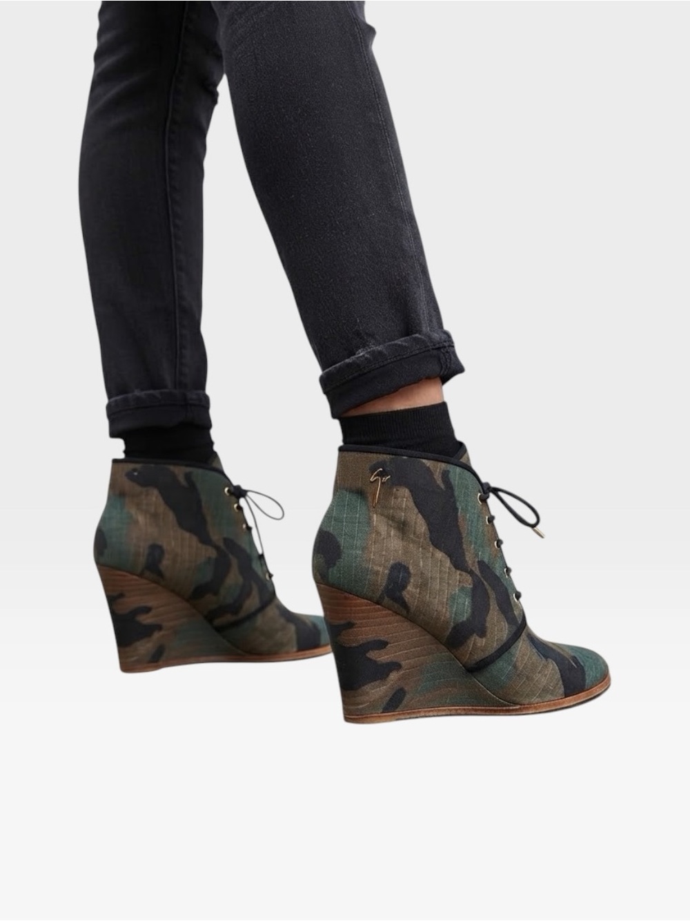 Giuseppe Zanotti Camouflage Canvas Lace-Up Wedge Booties Size 37.5